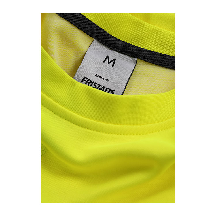 fristads-100973-high-vis-t-shirt-7407-thv-130-close-up-02 fristads-100973-high-vis-t-shirt-7407-thv-130-close-up-02
