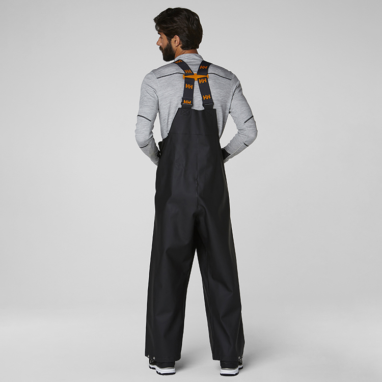 helly-hansen-70583-990-onbody-2