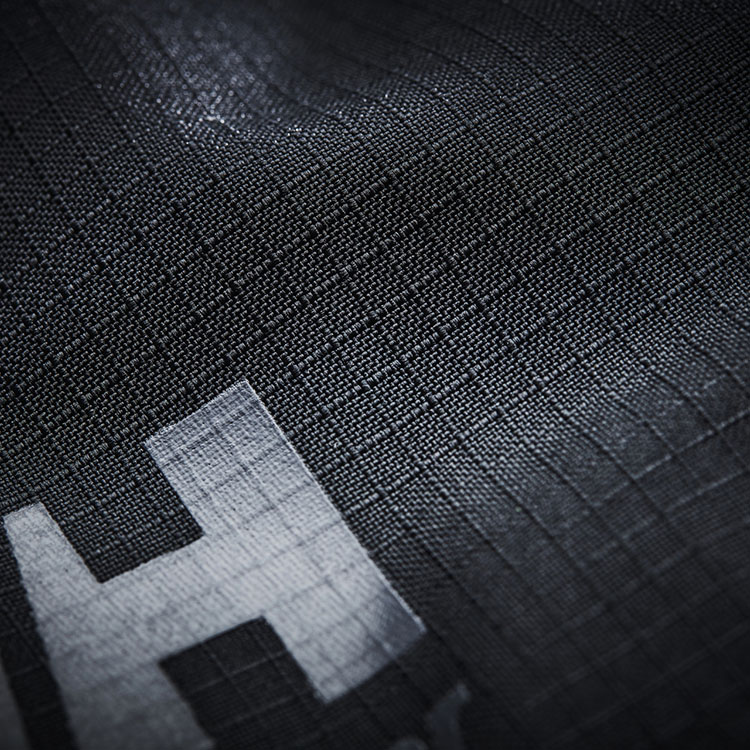 helly-hansen-71290-990-detail-1