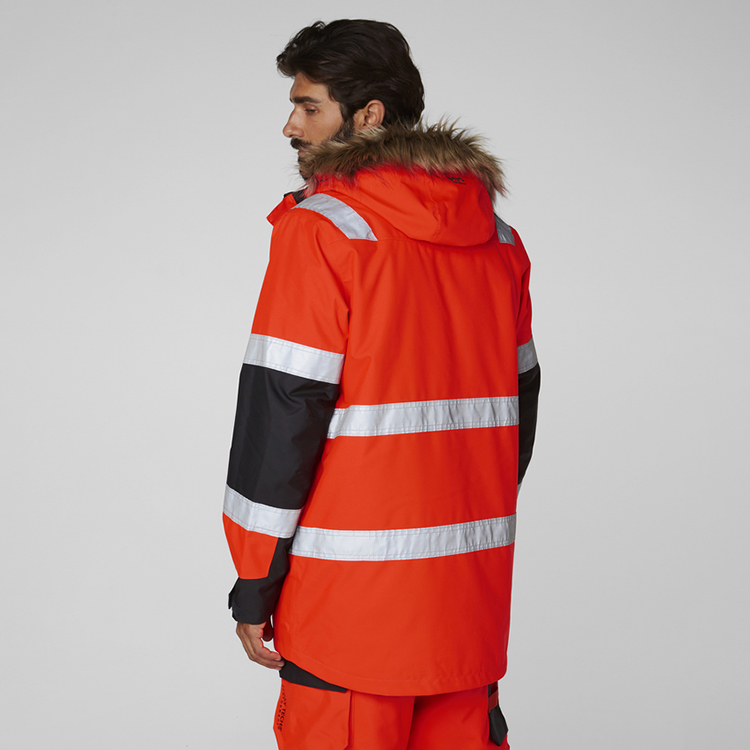 helly-hansen-71395-169-onbody-2 helly-hansen-71395-169-onbody-2
