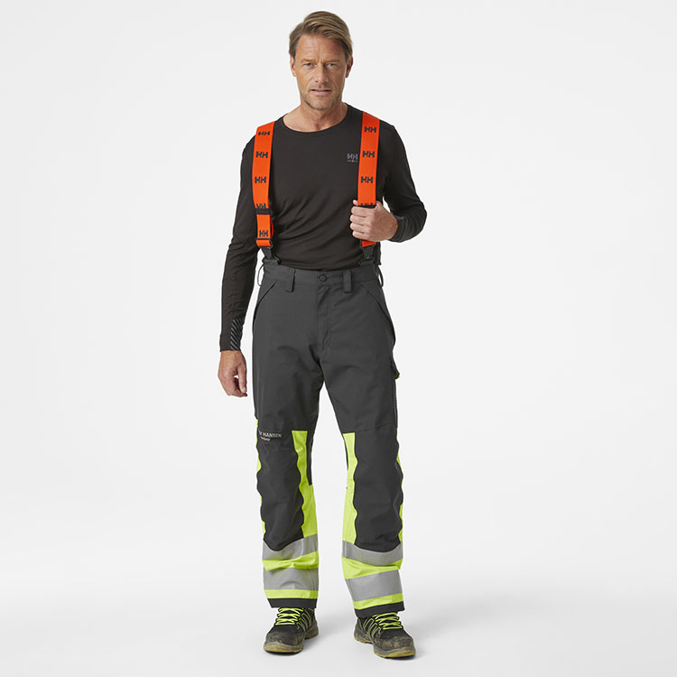 helly-hansen-71490-369-onbody-1 helly-hansen-71490-369-onbody-1