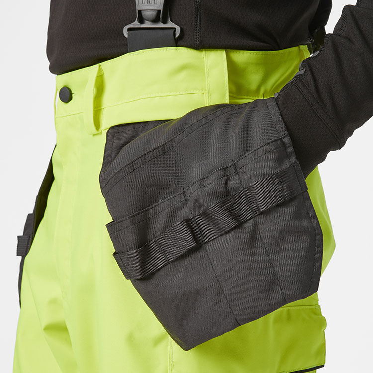 helly-hansen-71493-369-feature-1