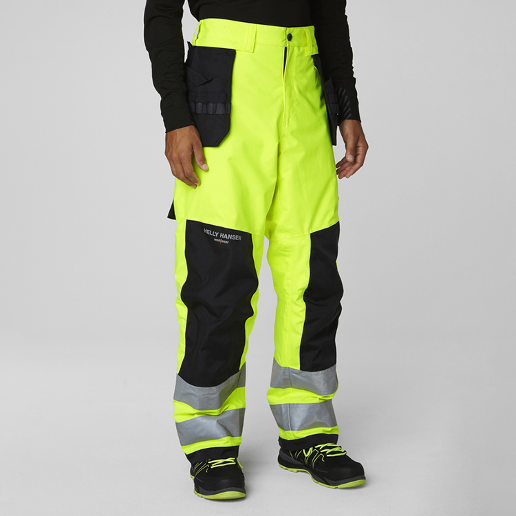 helly-hansen-71495-369-onbody-1 helly-hansen-71495-369-onbody-1
