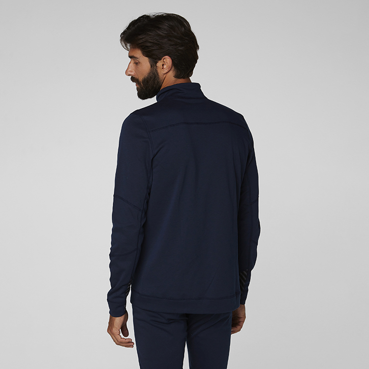 helly-hansen-75114-590-onbody-2 helly-hansen-75114-590-onbody-2