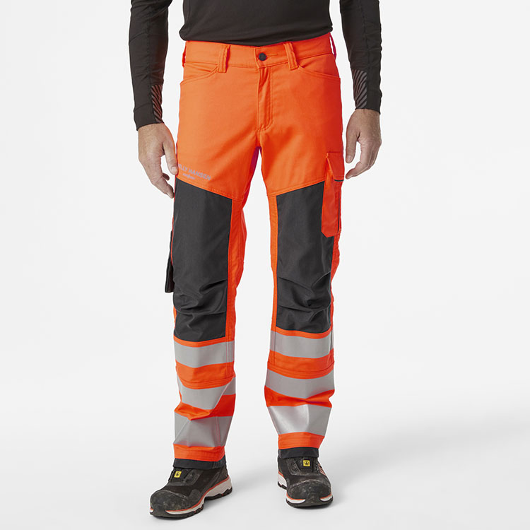 helly-hansen-77421-269-onbody-1 helly-hansen-77421-269-onbody-1