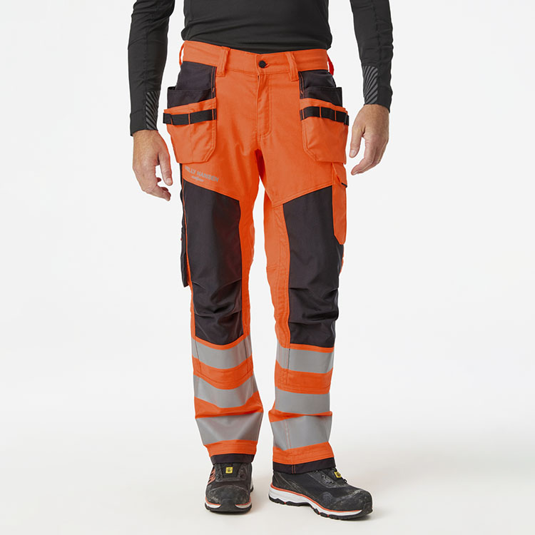 helly-hansen-77423-269-onbody-1 helly-hansen-77423-269-onbody-1