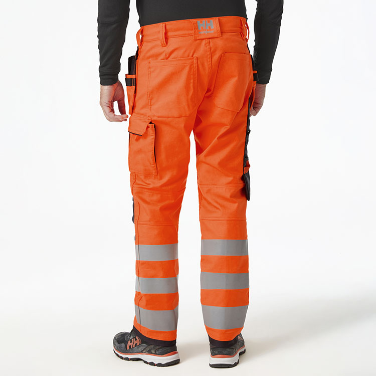 helly-hansen-77423-269-onbody-2 helly-hansen-77423-269-onbody-2