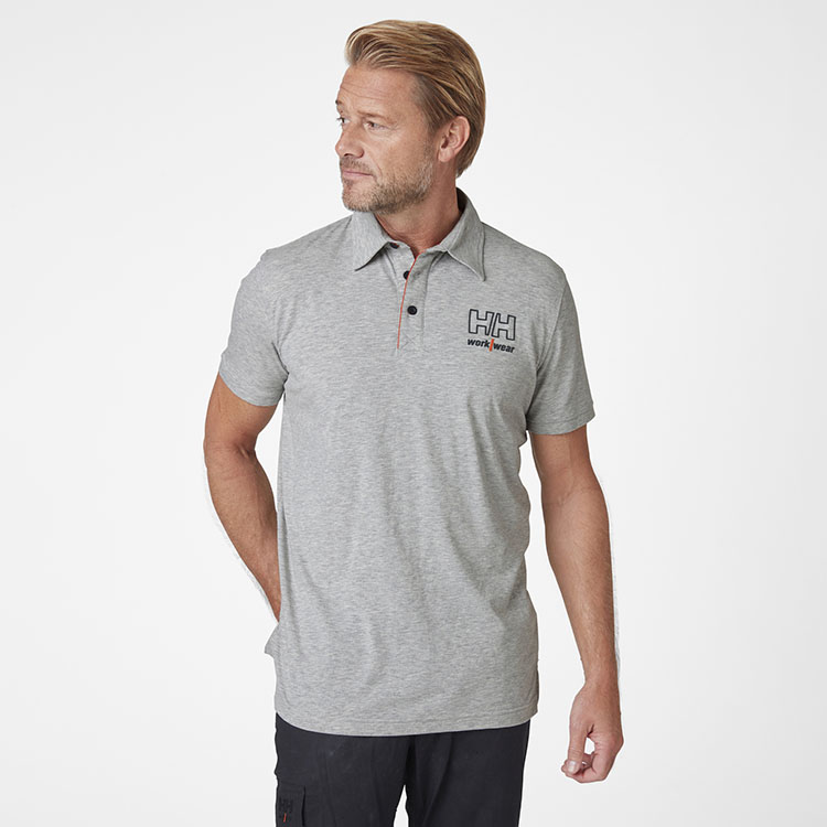 helly-hansen-79241-930-onbody-1