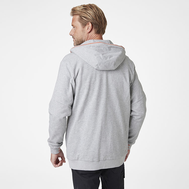 helly-hansen-79243-930-onbody-2 helly-hansen-79243-930-onbody-2
