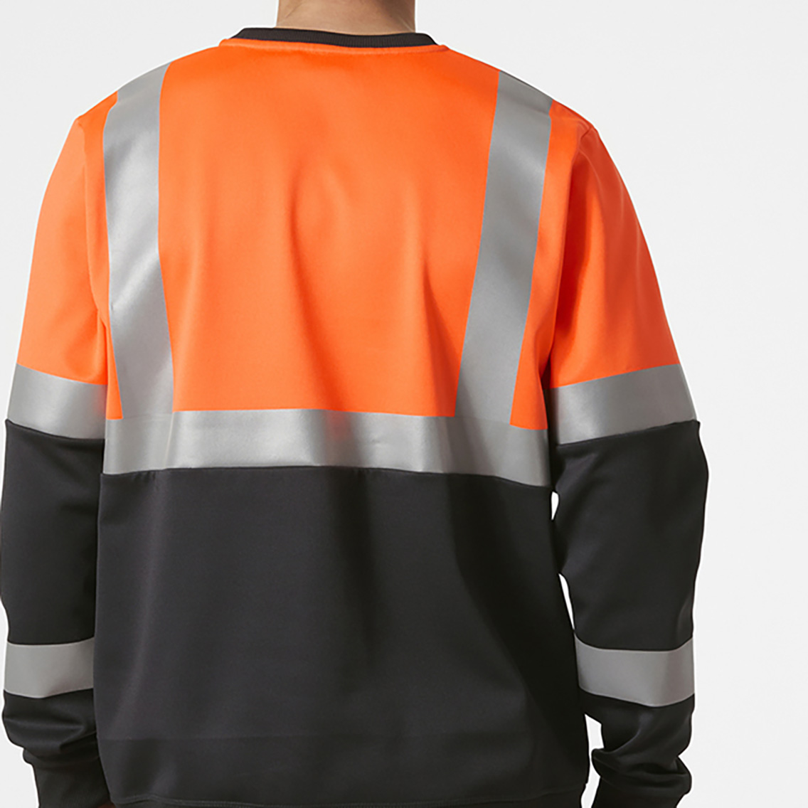 helly-hansen-79256-addvis-sweatshirt-class-1-269-onbody-2 helly-hansen-79256-addvis-sweatshirt-class-1-269-onbody-2