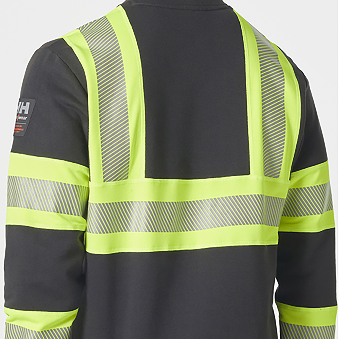 helly-hansen-79272-icu-sweatshirt-369-onbody-2