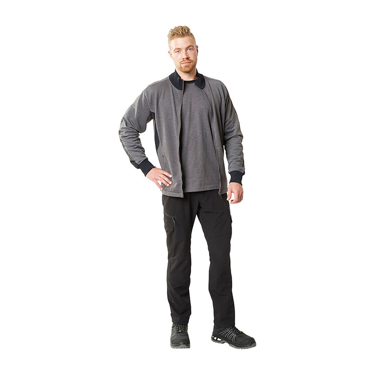 mascot-accelerate-18484-18382-18279