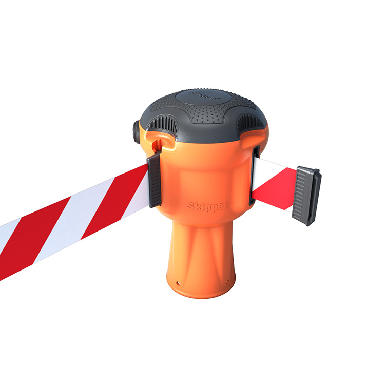 skipper-kegeltop-met-rood-wit-afzetlint-02 skipper-kegeltop-met-rood-wit-afzetlint-02